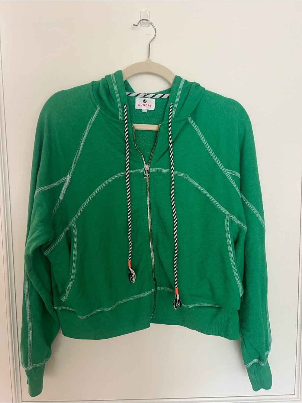 WOMEN'S HORIZON ZIP HOODIE
